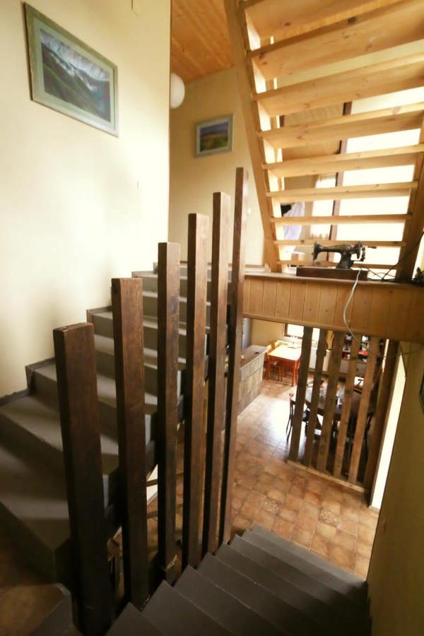 Arte In Kazbegi Hotel Bagian luar foto