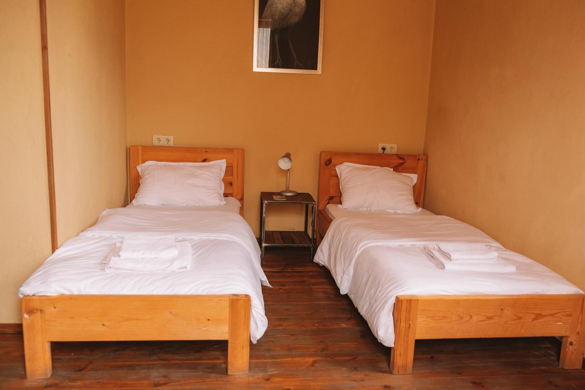 Arte In Kazbegi Hotel Bagian luar foto