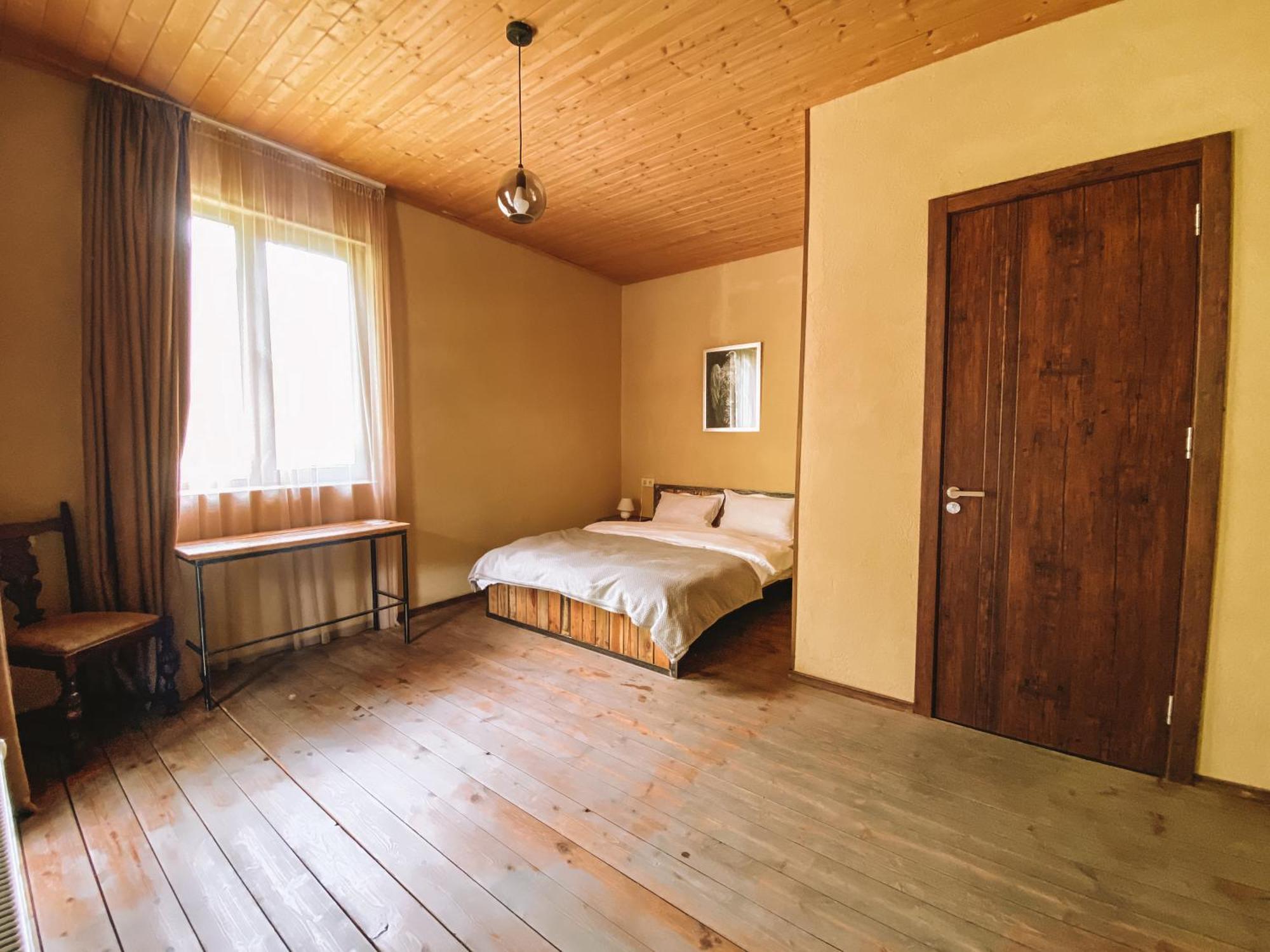 Arte In Kazbegi Hotel Bagian luar foto